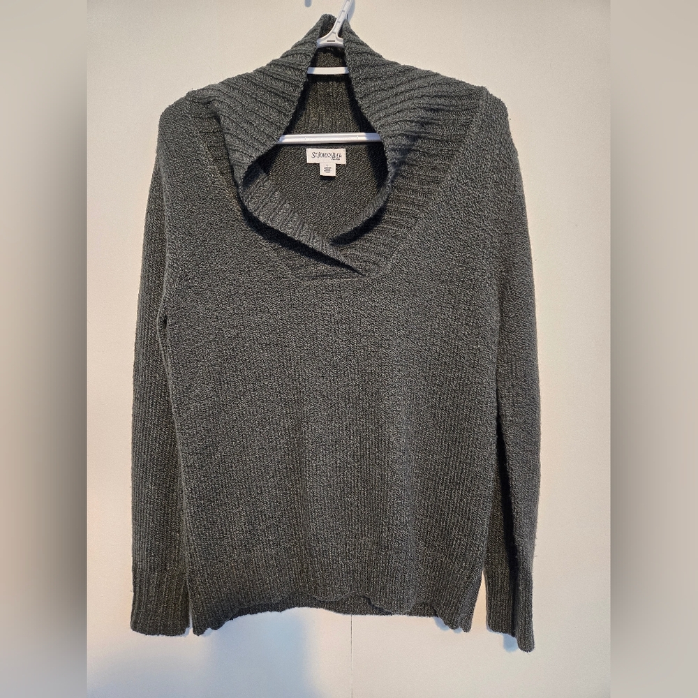 St John's Bay Gray‎ Cowlneck Sweater